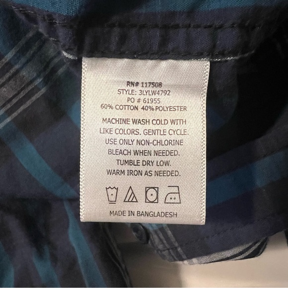 Levis Blue Plaid Button Down XL - Picture 6 of 6